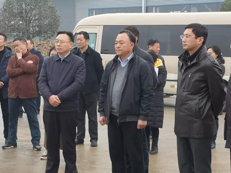 隨州市委、市人大代表團蒞臨程力集團商用車產(chǎn)業(yè)園視察